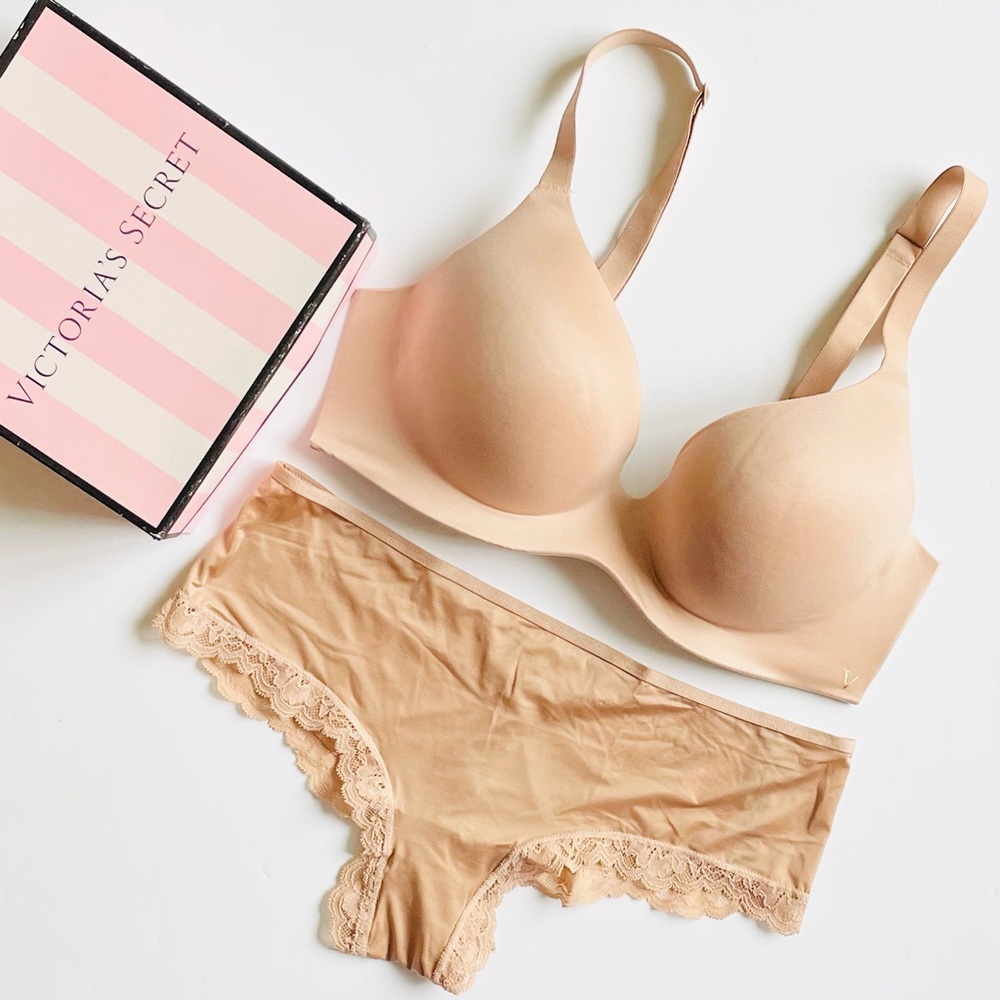 34C MEDIUM Victoria’s Secret nude bra set